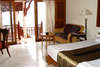 Thavorn Beach Village Spa 